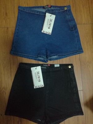 一起拍了两条,和图片一样,面料不错,有弹力,客服推荐的码数很很合身,很喜欢! 一起拍了两条,和图片一样,面料不错,有弹力,客服推荐的码数很很合身,很喜欢!