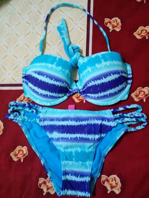 颜色挺好看，海绵也比较厚