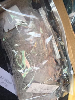 颜色很好看，码数适合，不勒紧，厚度也适合，还会再回购