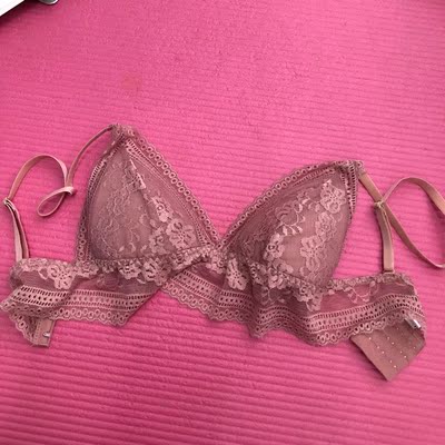 摸起来很舒服，已经洗了还没穿～  喜欢