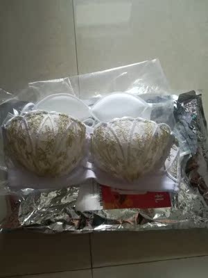 哇，感觉很奈斯啊，非常喜欢😍 试穿了一下，很不错哦，以后会常光顾的，嘻嘻(♡˙︶˙♡)