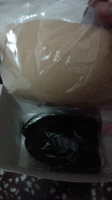 第二次来购买了，穿上很舒服，而且不会掉，价格也可以，喜欢的小仙女赶紧下手哟