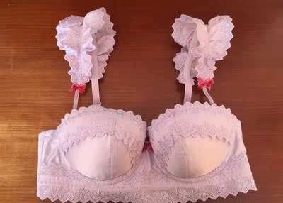 很好看，老夫的小心心忍不住跑出来表白，薰衣草颜色真的很好看，照片无滤镜，就是买大一号有点空杯，小胸真心伤不起?