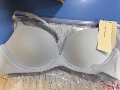 很好哦适合大胸美眉。手感也好！