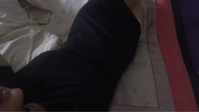 超级显瘦，就是有点短，质量哇哇滴好