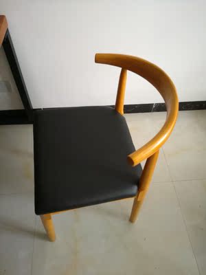 椅子很漂亮,包装也很好,只是需要专业工具。满意! 椅子很漂亮,包装也很好,只是需要专业工具。满意!