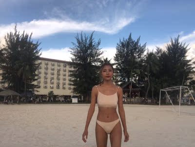 嗯~~~还好吧，如果颜色是白色就好了！！！！！