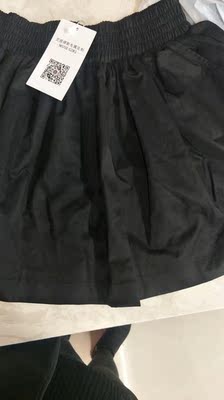 衣服收到了。质量很好，穿上效果也特别好看，下次还会再来的