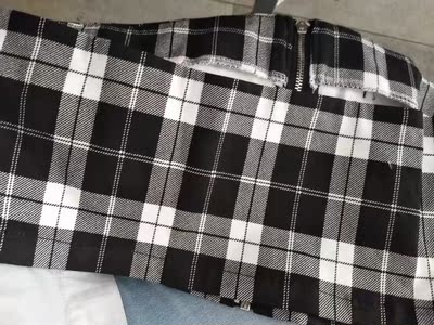 衣服收到了 刚合适，不错 挺喜欢的 质量还行~