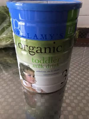 奶粉质地: 质地不错，无结块，好冲服 消化: 宝宝喝着容易吸收，不上火，非常好 有效期: 日期还算可以 外包装: 包装完整，无破损 收货时长: 5天 总结: 宝宝一直在喝这款奶粉，喝着不上火，易消化，这次是第一次在这家店购买，和以前的对比了一下，没发现什么不同，应该是正品，以后就选这家，会继续回购的，好评！