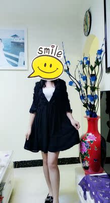 质量不错，雪纺面料，柔软舒服，不扎肉，款式新颖好看，穿着性感，黑色百搭，喜欢。