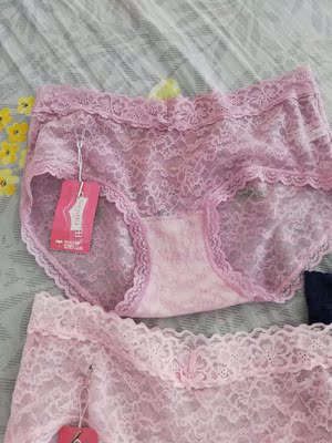 挺好的商品,穿上去感觉不错,很舒服,很不错的小内裤,感觉也不错,好评!好商家! 挺好的商品,穿上去感觉不错,很舒服,很不错的小内裤,感觉也不错,好评!好商家!