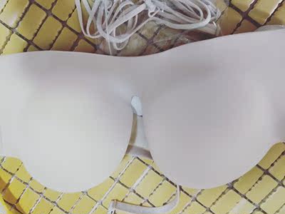 没有色差，跟图片一致，手感很好，棉柔亲肤，码也很正。不错的宝贝，喜欢赶紧入手吧，还会回购！祝店家生意兴隆！