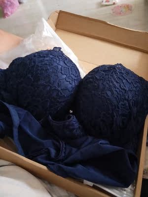 这是回购的喔，第一次买穿着不错，质量没得说