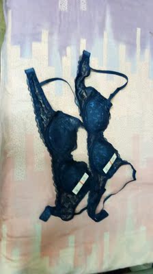 宝贝已收到。质量挺好，戴上挺舒服的。我一次购买两条。质量也好，信誉也好。服务也好。下次还跟你们合作。