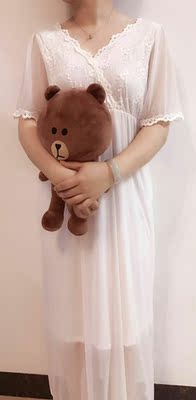 真心太美了，160高，重114，M号，码数正，颜色正而且带一点点粉，好喜欢，实用性强，在家在外都可以穿，与图片相符，卖家服务态度很好而且发货也快，挺好的一家店铺，会常来光顾。满意。