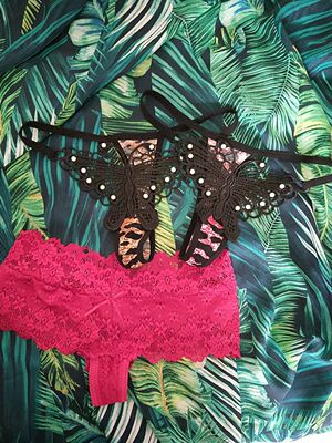 送了一条其它款。感觉几个月不用买内裤了。买了四条还送了一条。质量很好