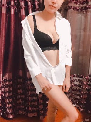 内衣不错，穿着聚拢效果棒棒的，胸型挺好的，而且还舒服，大小号也正好！不错