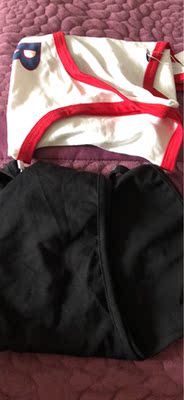 第一次买,红色不适合黑皮肤,不好看。发货速度挺快的,拍下隔天就发货了,实物跟图片描述一致无色差,东西跟想象中一样值得购买,价格也比较合适可以接受。挑了很多家最后选择这家,没有让我失望。还会继续关注与支持的,满意的一次购物,给个好评吧 第一次买,红色不适合黑皮肤,不好看。发货速度挺快的,拍下隔天就发货了,实物跟图片描述一致无色差,东西跟想象中一样值得购买,价格也比较合适可以接受。挑了很多家最后选择这家,没有让我失望。还会继续关注与支持的,满意的一次购物,给个好评吧