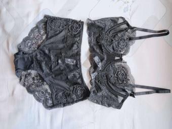 亲们!!公 总号搜:肉元元。体验感超级好!质量非常好,非常柔软。穿着很舒服,透气性好。料子很好,穿上很舒服。女朋友很喜欢,价格合理也很合身 亲们!!公 总号搜:肉元元。体验感超级好!质量非常好,非常柔软。穿着很舒服,透气性好。料子很好,穿上很舒服。女朋友很喜欢,价格合理也很合身