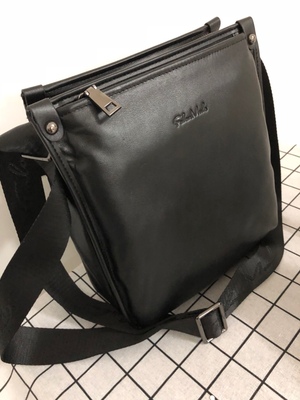 真实使用感受法兰穆勒男包怎么样,质量差不差呢,亲身使用经历曝光