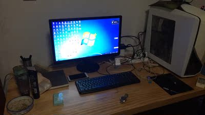 平时用来办公,确实不错,价钱实惠物流保护的很好,自己安装特别方便,总之性价比特别高 平时用来办公,确实不错,价钱实惠物流保护的很好,自己安装特别方便,总之性价比特别高