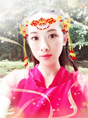 这套很适合夏天拍，上身效果非常好，拍出来的效果也很不错，连摄影师都说多拍几个镜头！很满意的 退押金快，放心租