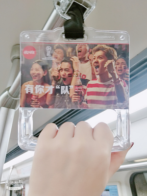 款式好看质量很好就是买小了有点不舒服，总体不错，