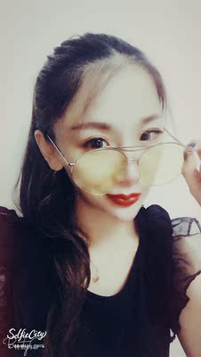 好看极了，性感带着好贵，美