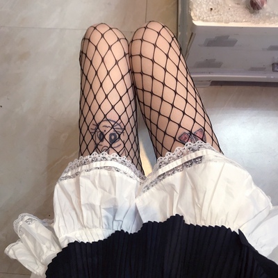 买来搭裙子的，好看