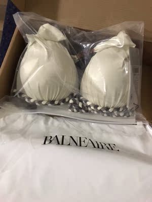 收货很快 闺蜜说好看