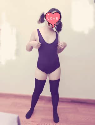 虽然衣服炒鸡棒 肉多胸小不中看