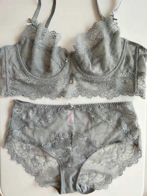 老顾客了。客服大力推荐的最新款，真的很好，是我买的几套里质量最好的了，也很好看。值值值！