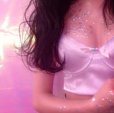 好吧，粉色贼骚&hellip;