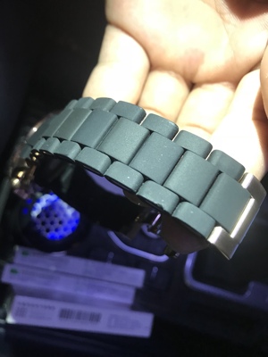 阿玛尼手表评价是真假,真相揭秘,阿玛尼手表怎么样,阿玛尼手表好不好呢