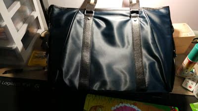 讨论轩唯男包怎么样,质量假不假呢，亲身使用三个月感受揭秘