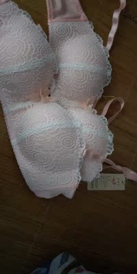 宝贝收到了，很满意，薄薄的，冬天穿洗了容易干。