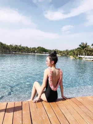 喜欢，身高168，体重108穿了一次，超级美，为了泳衣来的游泳，哈哈，美