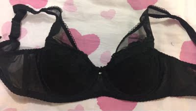 质量很好，一直都在这家买呢，还没穿