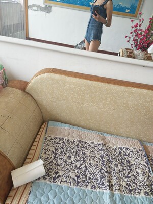 衣服上身太性感了，适合出门旅游时候穿。超级辣的一件衣服😊