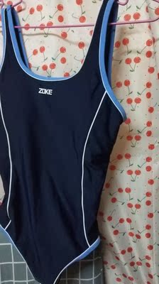 超级好看呀，一点毛病都没有，很舒服的呢