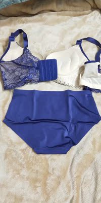 质感很好，材质亲肤，聚拢性好，