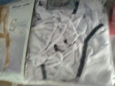 保密工作很不错,衣服很香,摸着质量也不错 保密工作很不错,衣服很香,摸着质量也不错