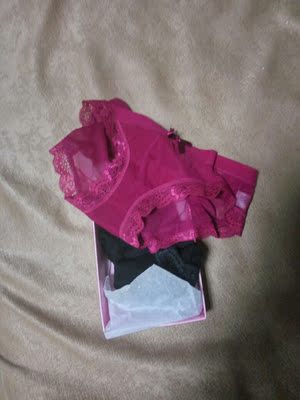 宝贝收到了，物流给力，面料没的说手感很柔软，超赞，穿着一定会很舒服，值得推荐