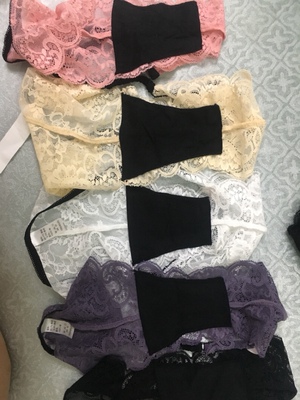 上次买了一条白色后觉得很好看，就把这个内裤每个颜色都买回来了，这次买了6条，但是每条内裤的裤裆内衬的布都不一样长，试过后发现太短的会隔着下面不舒服，太长的正面就能直接看到黑色里布，不美观