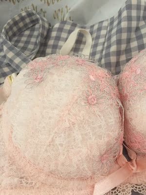 实物和图片一模一样，好洋气上档次，包装好，价格也便宜，