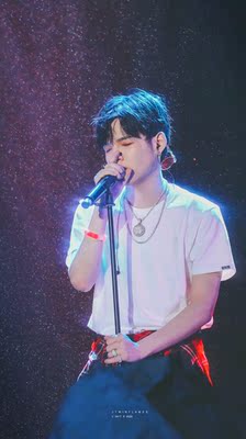 我必须要cue一下我杰哥🌟 是朱星杰把我从sw门外的边缘拉回来的🙊 吃完一瓶我希望能有杰哥十分之一的白！