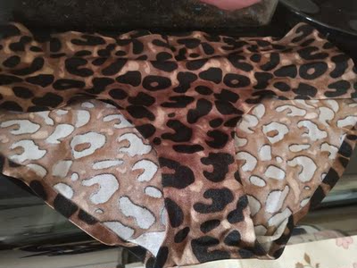 非常满意，前扣的也很舒服，豹纹的太喜欢了，推荐大家购买