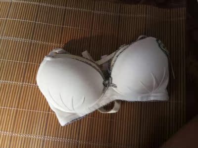 此用户没有填写评价。 此用户没有填写评价。