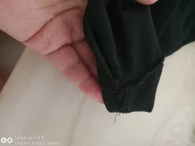 穿了一天就脱线了，哎，质量也就一般般吧，随便穿穿也凑活了，反正也就这个价吧。